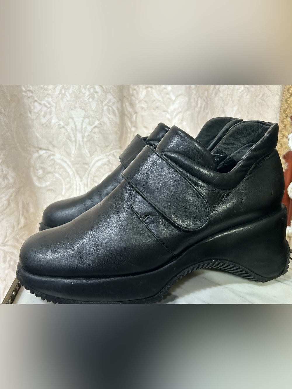 Vintage IMMAGINI Black Leather Slip-On Ankle Boots with Hook-and-Loop Strap